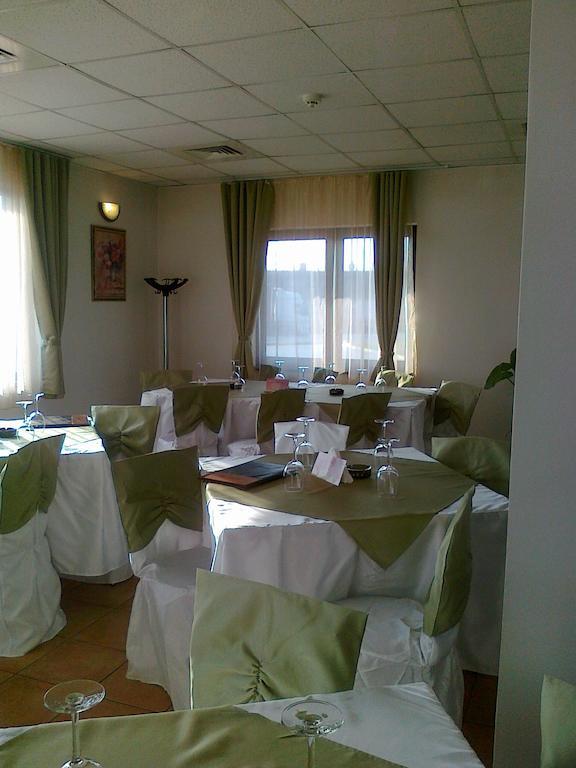 Motel روبيا المظهر الخارجي الصورة